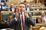 النائب عبد المنعم إمام يطالب بالمساواة بين القطاع الخاص والحكومي لضمان حماية المنافسة