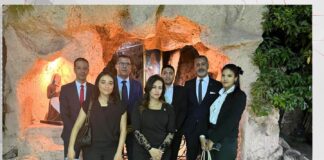 وفد من حزب العدل يقدم واجب العزاء في قداسة البابا فرنسيس بكاتدرائية العذراء