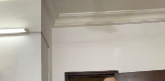 الدكتور محمد فؤاد يُدلي بأول صوت انتخابي في دولة مالي ضمن انتخابات مجلس الشيوخ 2025