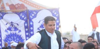 الآلاف في مؤتمر حاشد… لدعم مرشح حزب العدل عمران معتوق (عامر اشنيط) رمز الحصان رقم ١١